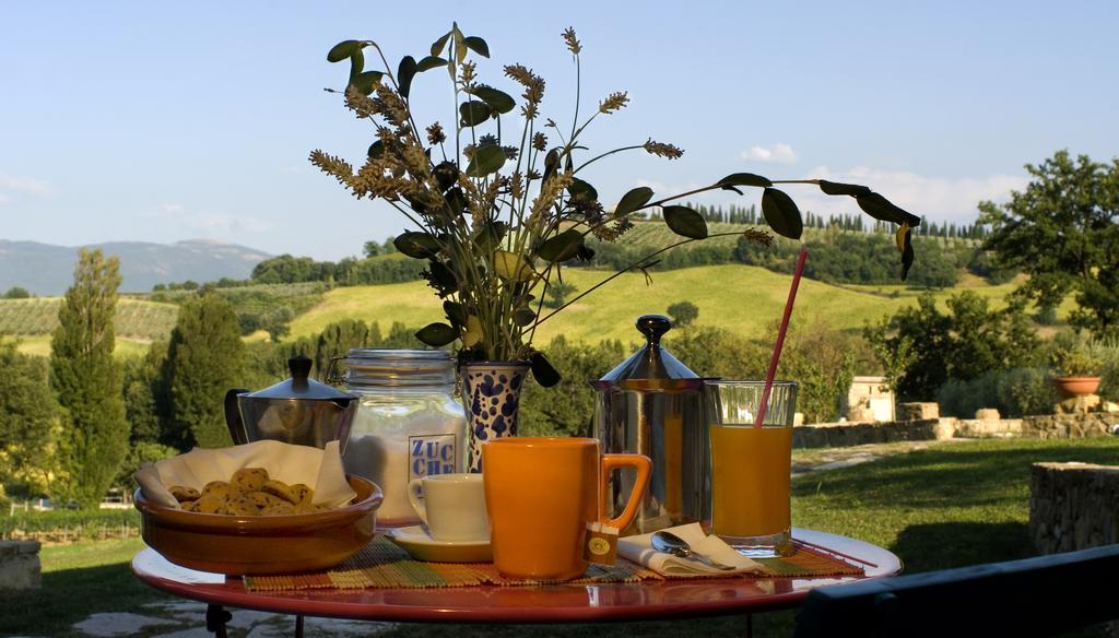 Borgo Le Capannelle Aparthotel Castel Ritaldi Szoba fotó