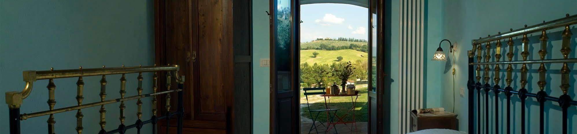 Borgo Le Capannelle Aparthotel Castel Ritaldi Kültér fotó